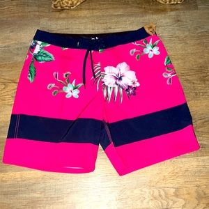 Vans New Era Board Shorts Fushia Trap Floral NWOT 34